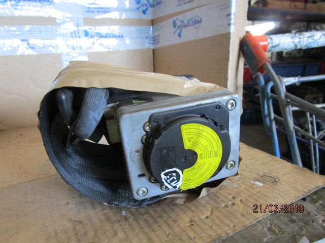 Pré-tensor cinto trás direito AUDI A3 (8L1)