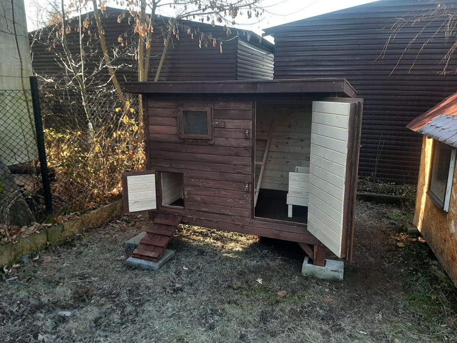 Kurnik dla kur drewniany