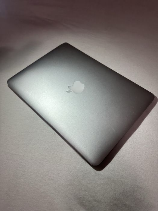 MacBook pro 13 2015 16 512