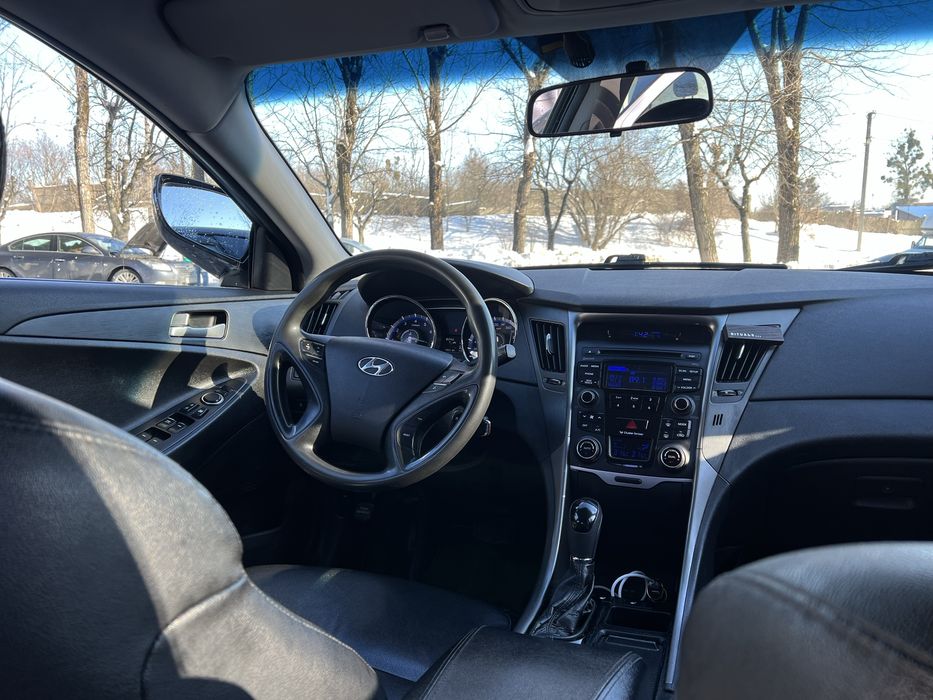 Hyundai Sonata 2012 | Заводський газ LPI