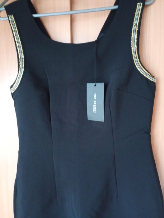 Sukienka midi czarna z lamówką r.38"Top Secret"nowa.