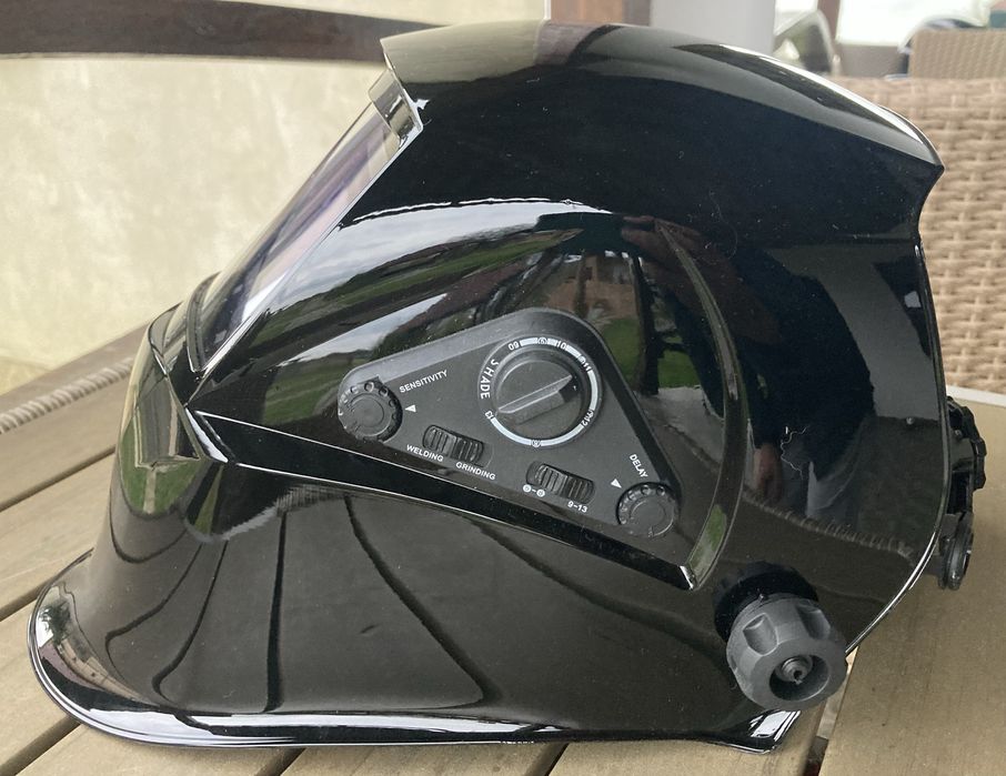 Маска сварщика хамелеон Forte MC-9000.