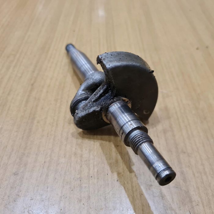 Sachs Dolmar 108 Wał Korbowy Korbowód