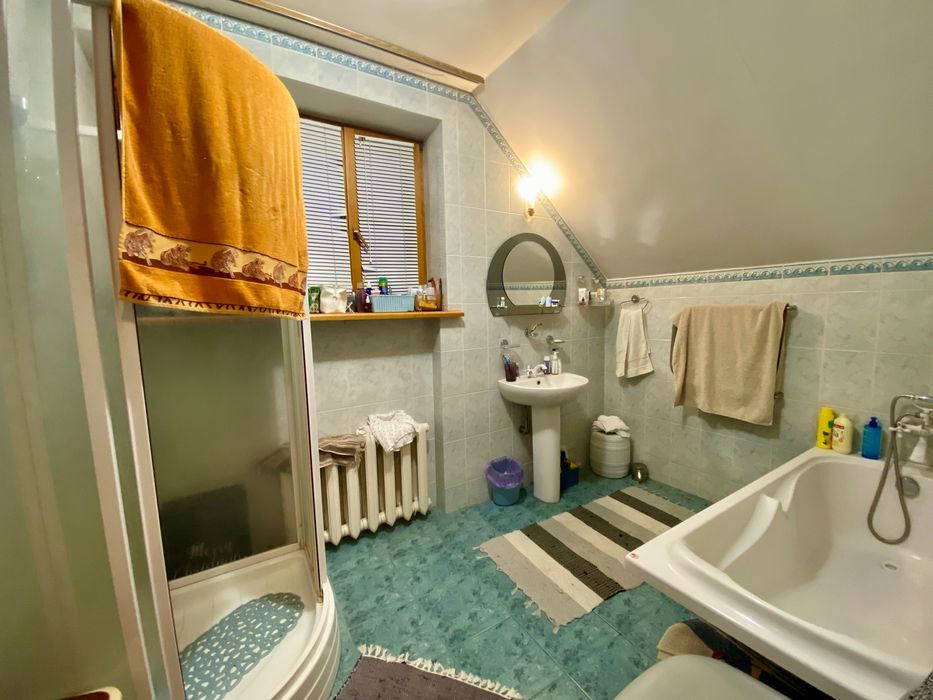 Продается добротный 2 этажный дом в Широкой балке с участком 10 сот.С2