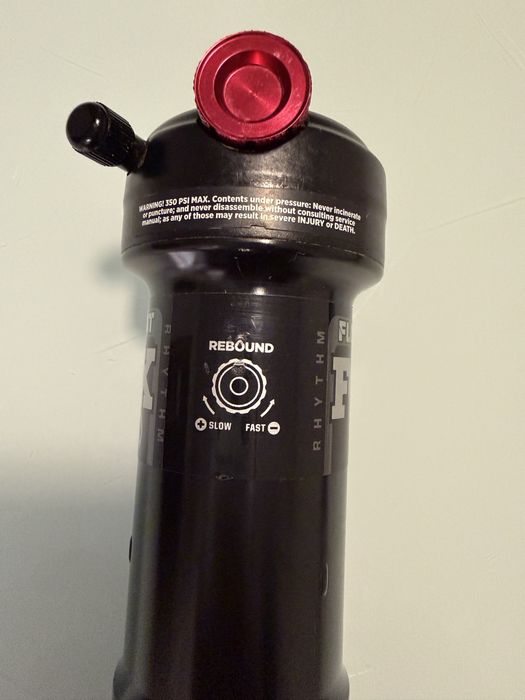 Fox float Rhythm 210x50508799730036910082