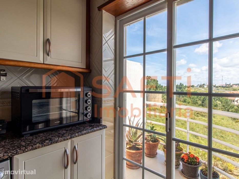 Apartamento T2+2 na Ericeira