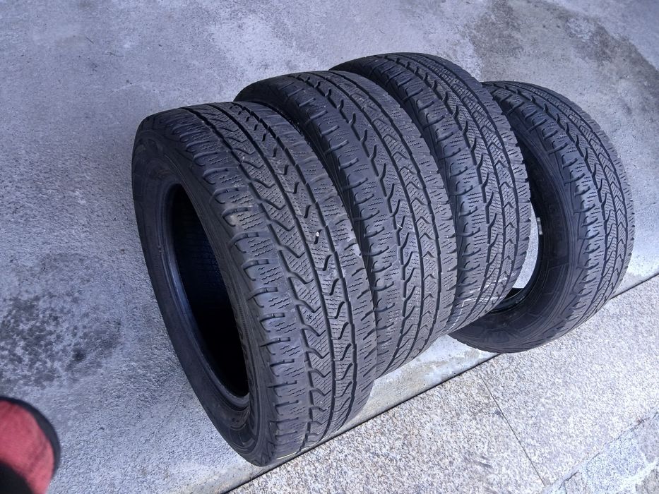 4 pneus 205/65R16 C Goodyear seminovos