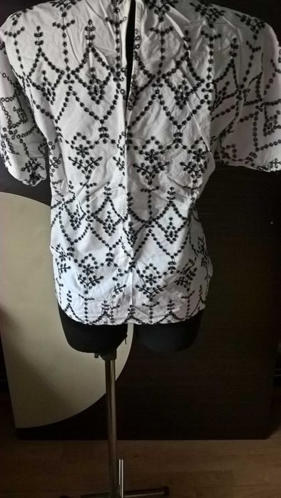 Bluzka nietoperz Warehouse wiązana na dole-rozmiar 14,42,XL