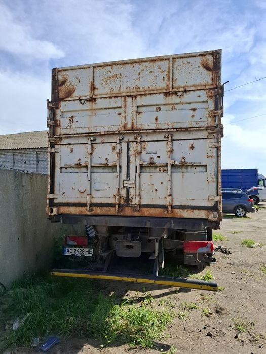 Продам автомобиль с краном манипулятором