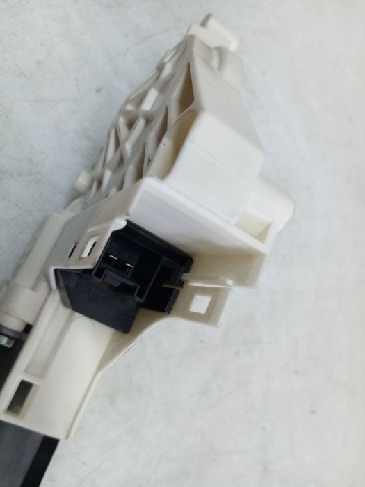 Motor vidro frente esquerdo AUDI A4 (8K2, B8)