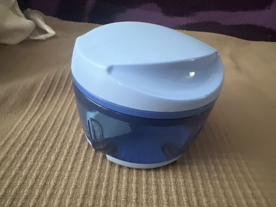 Rozdrabniacz, siekacz do warzyw i owoców firmy TUPPERWARE