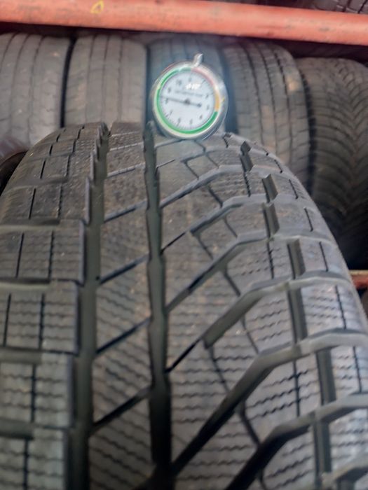 Opony zimowe Falken EUROWINTER HS02 PRO 225/45/18 95V Dot 0124
