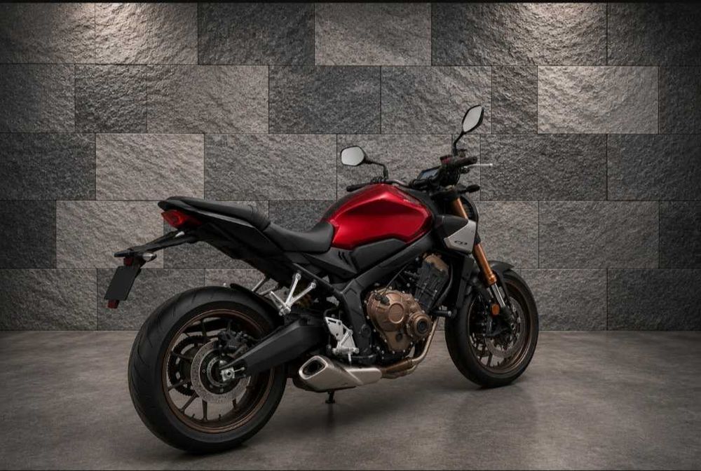 Honda CB650R 70kw ano 2024