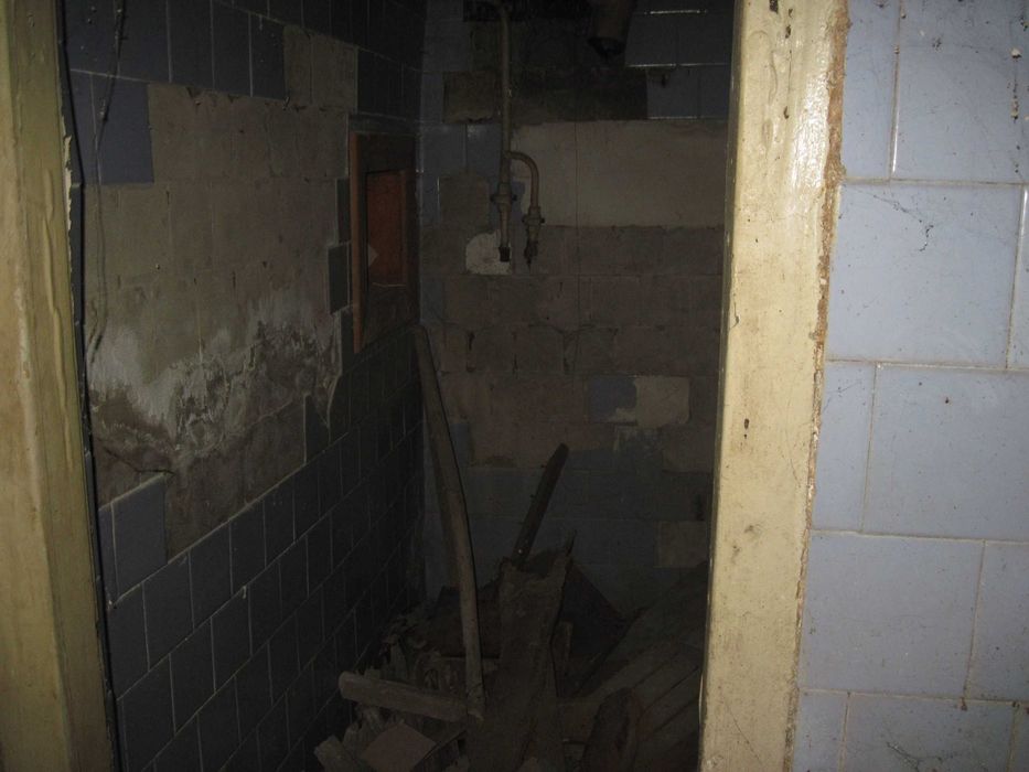 Нежитлові підвальні приміщення, площею 27,8 кв.м, м.Львів