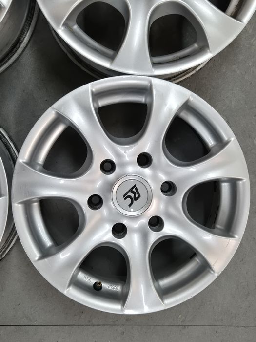 Продам комп.німец.дисків  RC DESIGN R16 6x139,7