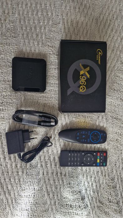ТВ бокс X96Q + пульт аеромишка