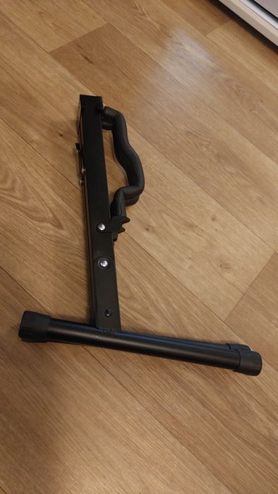 Гітарні стійки Rock Stand та Alinoname