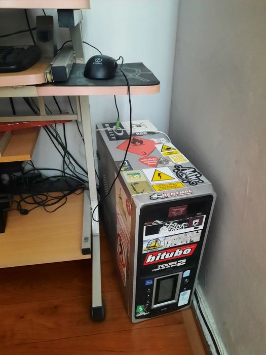 Komputer stacjonarny