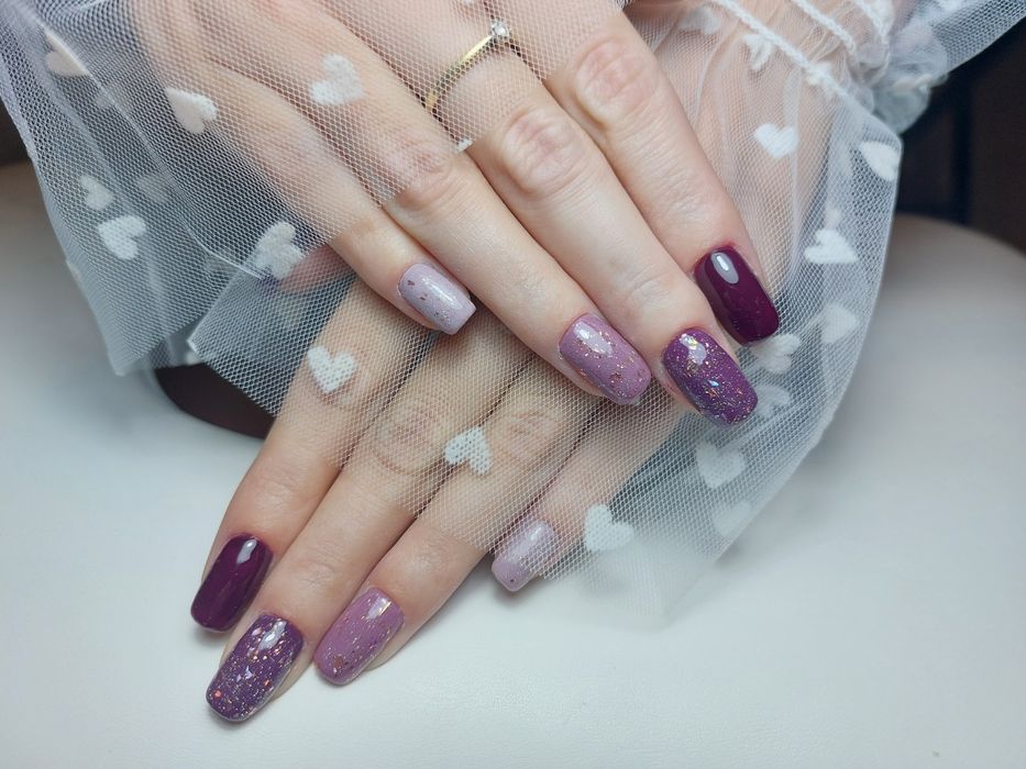 Paznokcie manicure hybrydowy / laminacji brwi  i rzęs