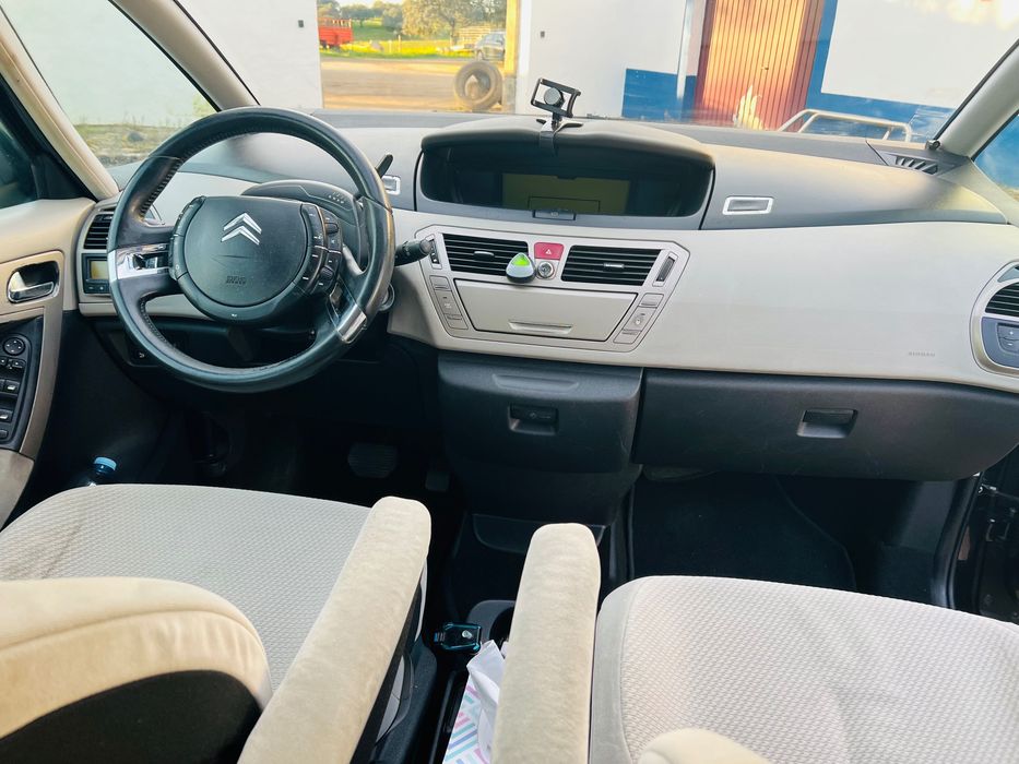 Citroën C4 Grand Picasso — fotografia 7