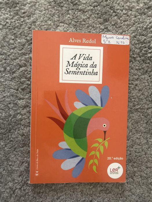 Livros de leitura obrigatória