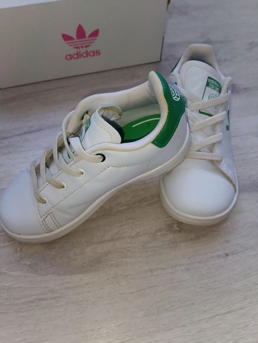 Кросівки Adidas, 26р