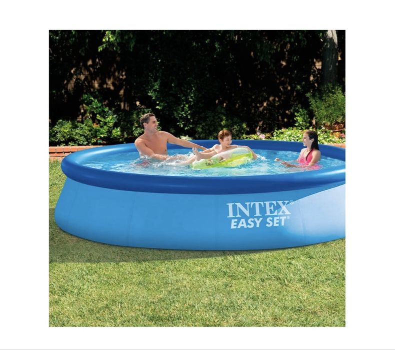 Piscina intex com depuradora