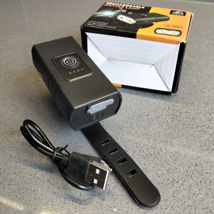 Lanterna Recarregável 1000LM 1200mAh