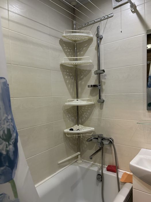 Здам в довготривалу оренду 1 кімнатну квартиру 1/9 цегла.