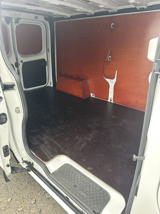 Рено трафік 3 Лонг 2021 року