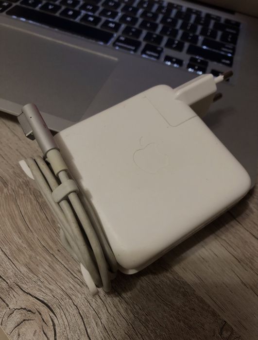 Зарядка/ Блок живлення для MacBook Pro (MagSafe 1 60w)