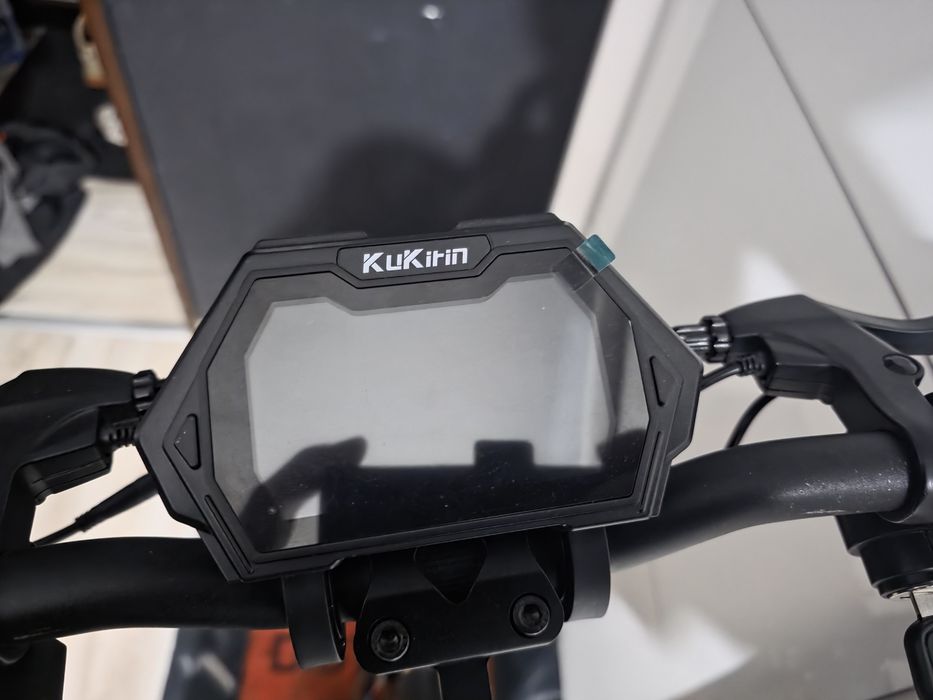 Sprzedam hulajnogę elektryczną Kukirin g2 max opis