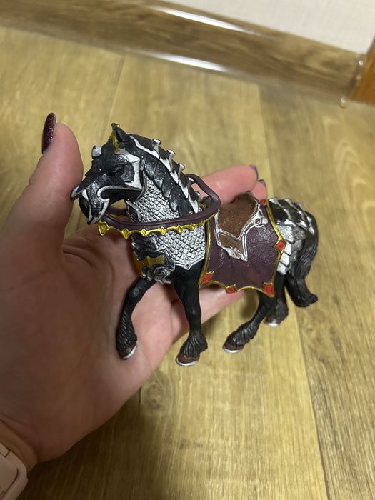 Лошадь Schleich