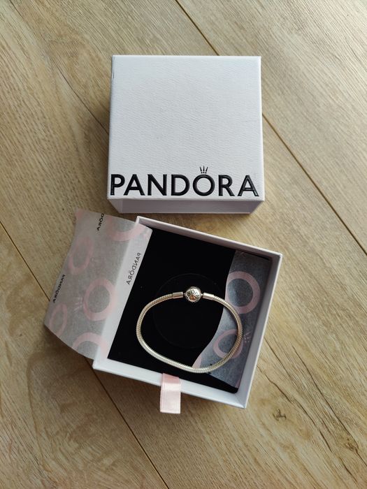Bransoletka Pandora bez gwintów orginalna 17cm