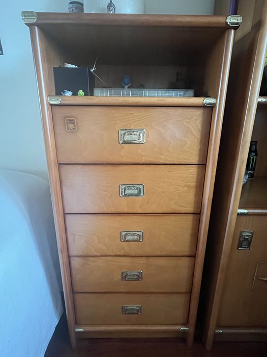 Conjunto de 2 móveis