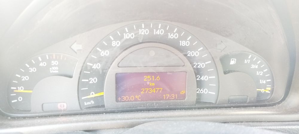 Mercedes Benz C220 CDI