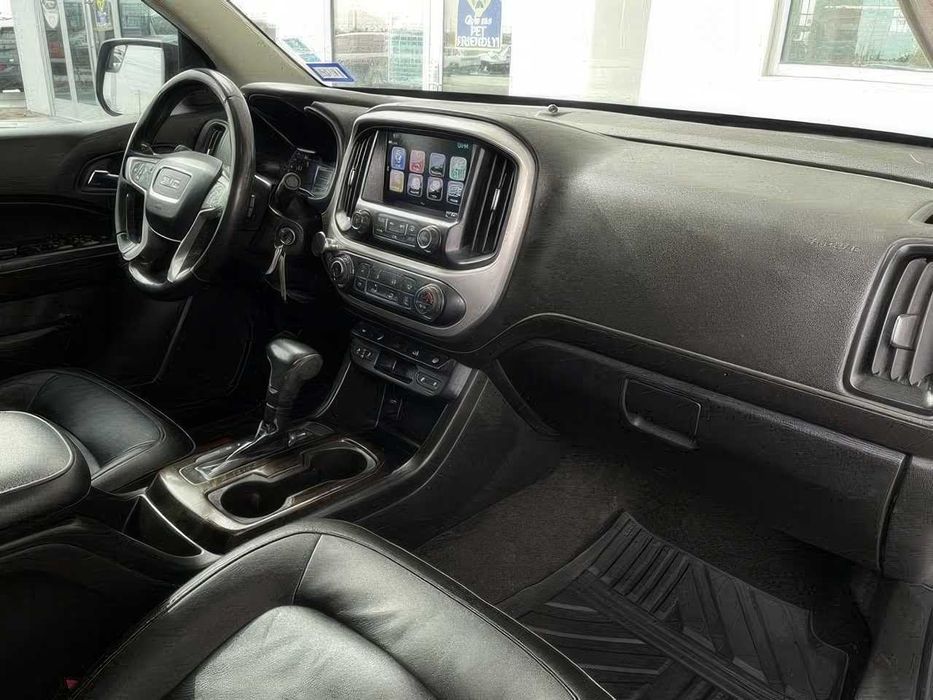 GMC Canyon      2018