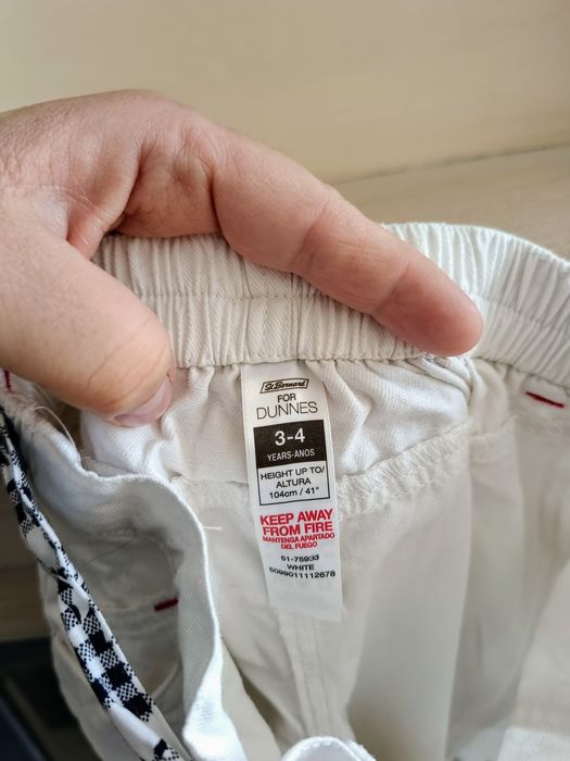 śliczne spodenki 3-4 lata