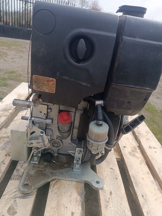 Silnik Diesel Hatz 1B30 -2  4.2 kW Rok 2018  Stan Bardzo Dobry