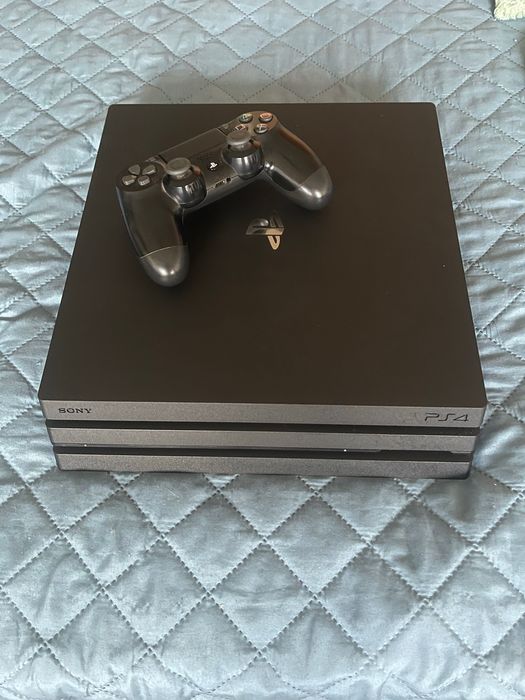 PlayStation 4 PRO