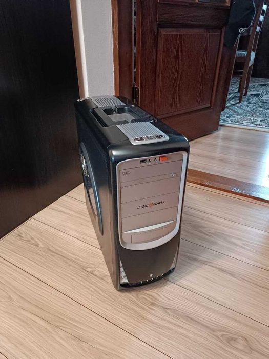 Ігровий ПК / AMD Ryzen 7 5700X / RTX 3060 12GB / 16GB RAM / SSD