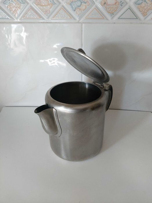 Chaleira inglesa em aço inoxidável