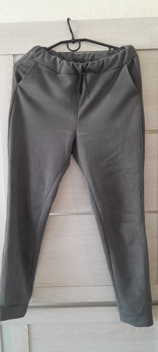 Продам штани б/у