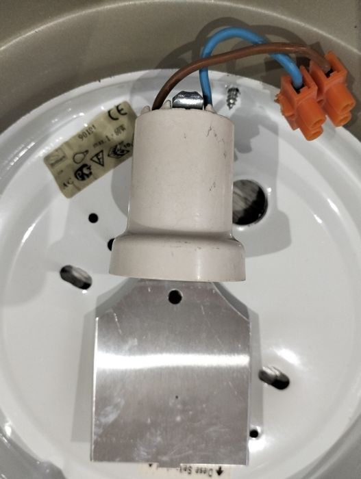 Plafon sufitowy do korytarza