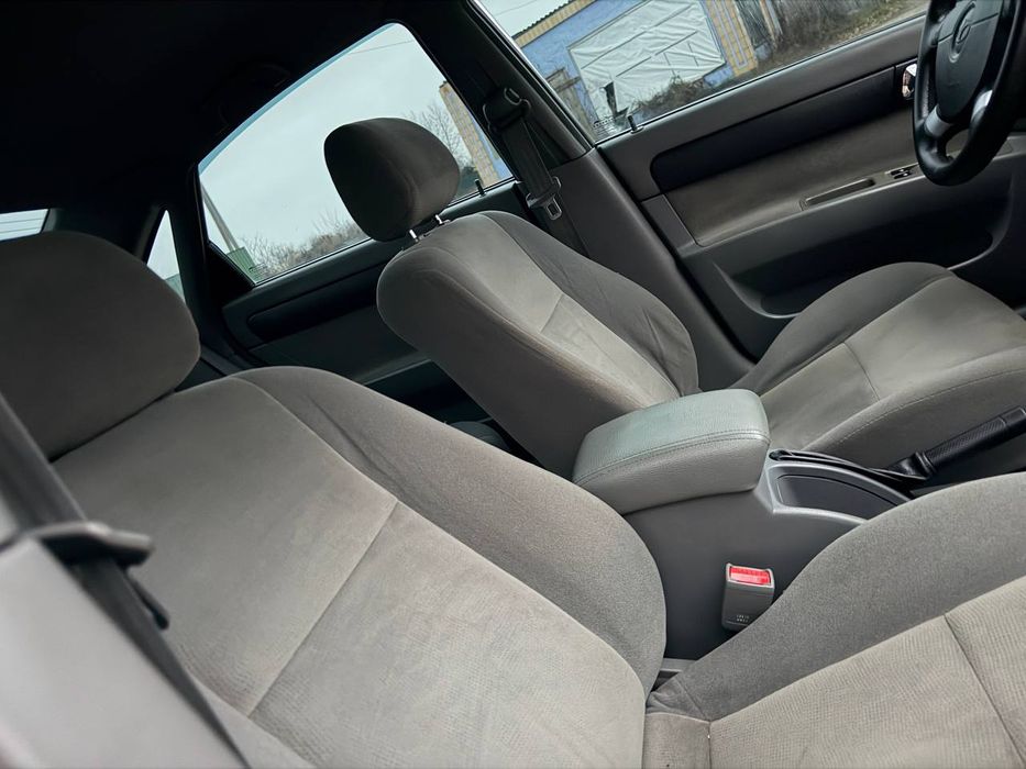 Продам  Daewoo Gentra 2014 год Автомат