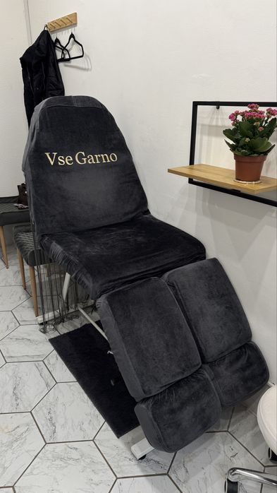 Педикюрне крісло + чохол з махри