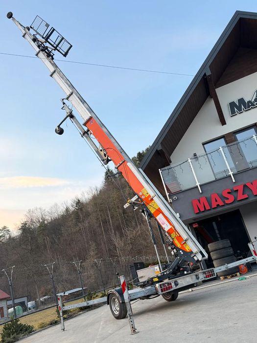 Paus Easy Big 25WH Drabina Dekarska w pełni Hydrauliczna 26 metrów. Obrotowa. 2018rok. Jak Nówka z salonu. praktycznie zerowy przebieg! Odpala na kluczyk. Silnik Honda. Serwisy w Dekra do Końca. Sprowadzona z Komuny Norweskiej. Wielka Okazja. Dokumenty do