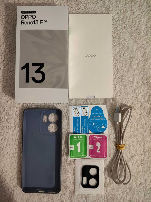 Telemóvel OPPO Reno 13 F 5G - 256GB / 8GB ram