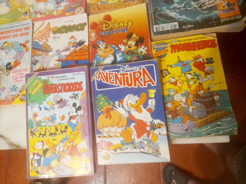 Conjunto de 20 Livros de Banda Desenhada Disney Diversos