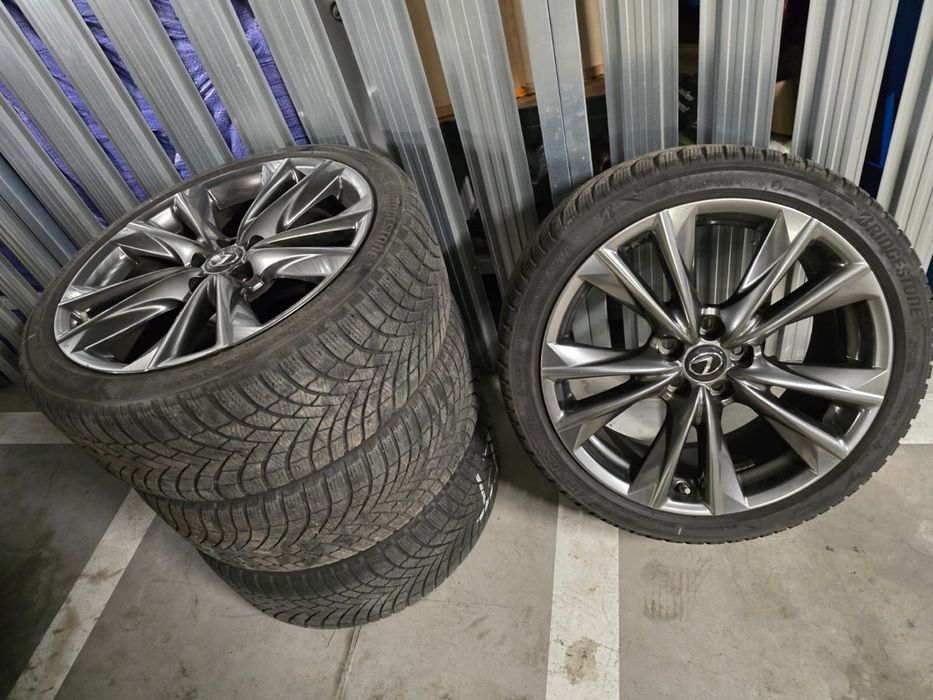 komplek felgi oryginal i opony Bridgestone 235/40 R19